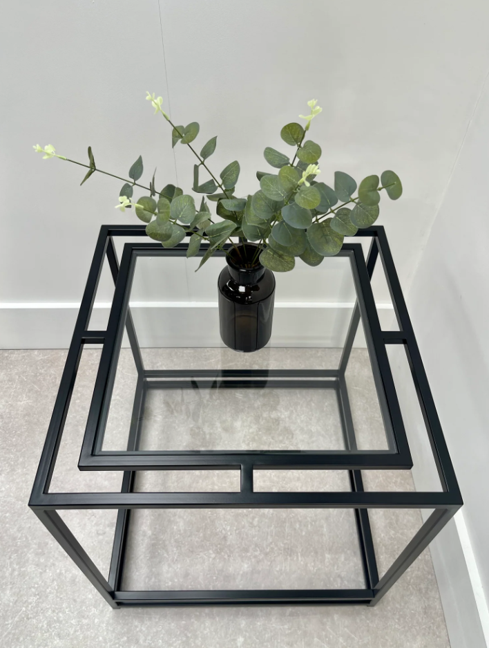 MESA LATERAL ESPACIADO GLASS BLACK