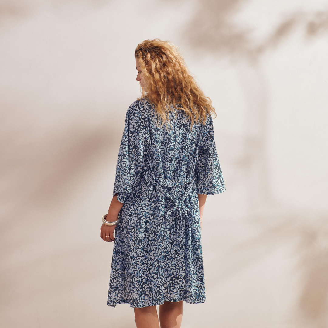 Kimono de descanso Sarai Lenthe Color sloe blue
