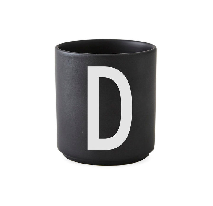 Taza con Letra D